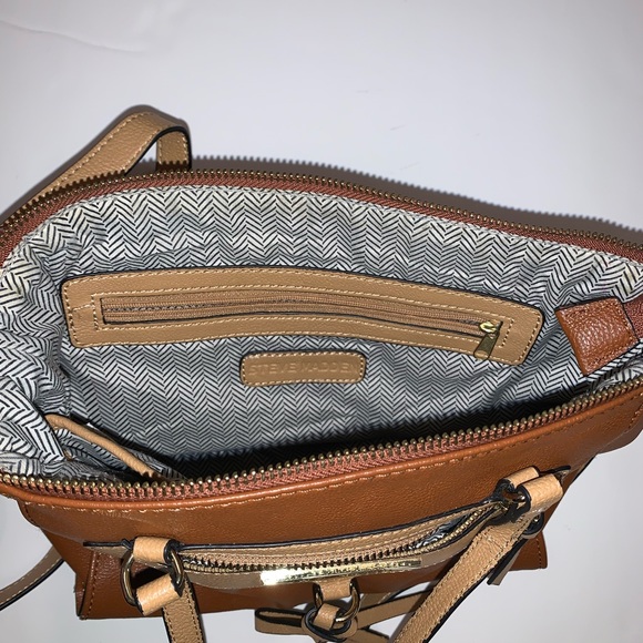 Steve Madden Crossbody Bag - Picture 13 of 15